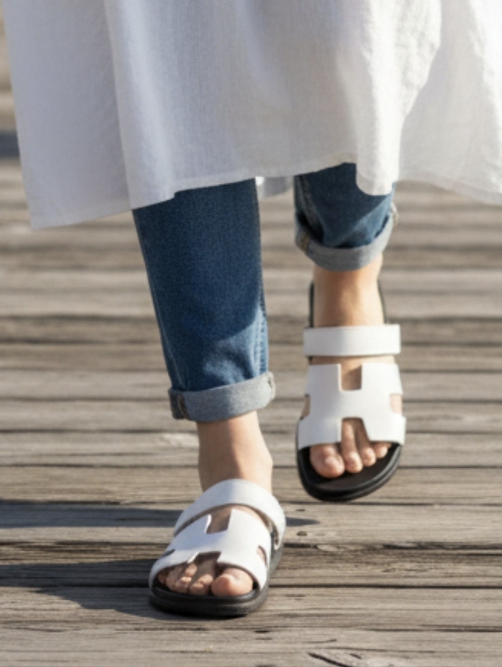 STEVE MADDEN MAVYN SLIDES SIZE 9